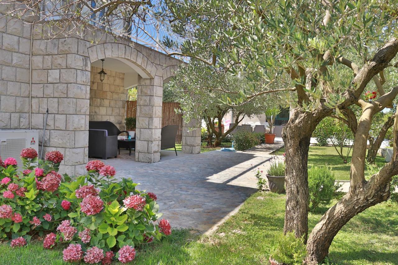 Villa Grand Pinea Čilipi Dış mekan fotoğraf