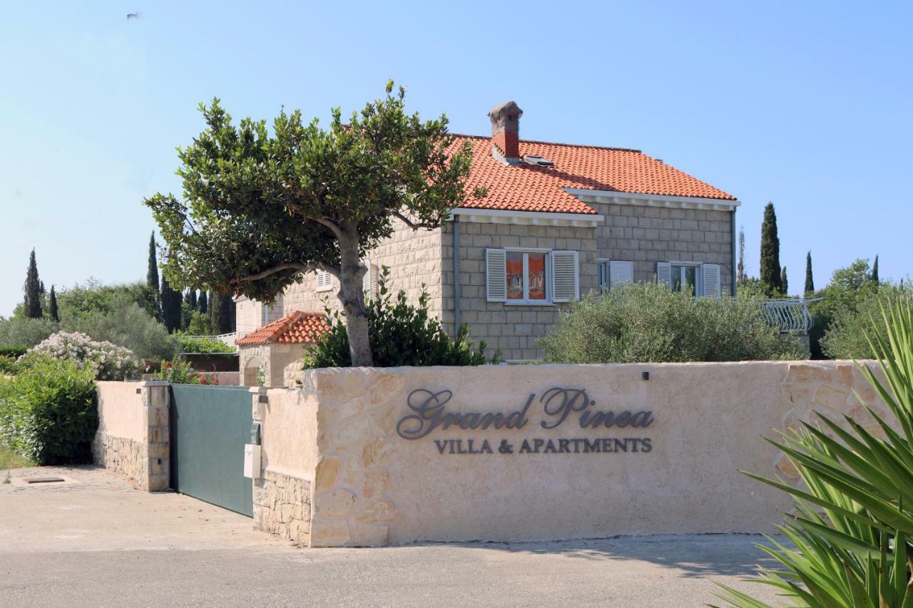 Villa Grand Pinea Čilipi Dış mekan fotoğraf